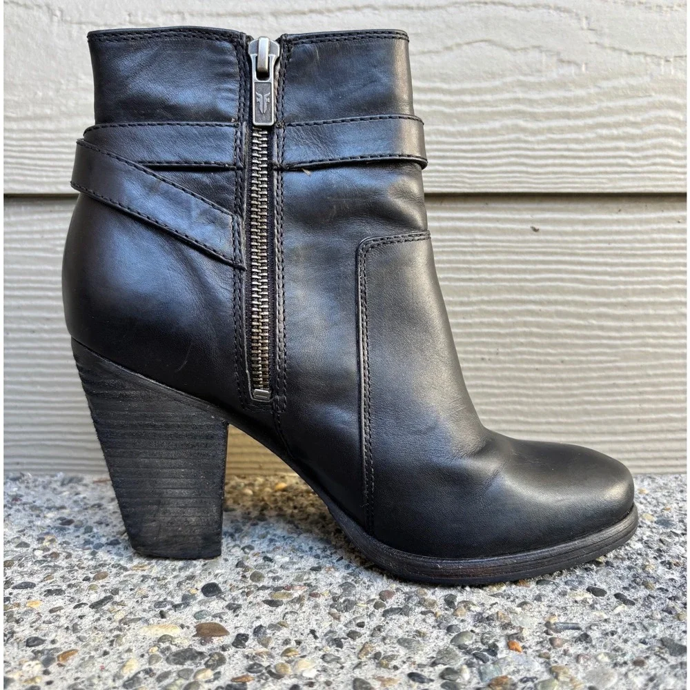 FRYE PATTY RIDING BOOTIE BLACK LEATHER ANKLE BOOTS WOMEN'S SIZE 6M